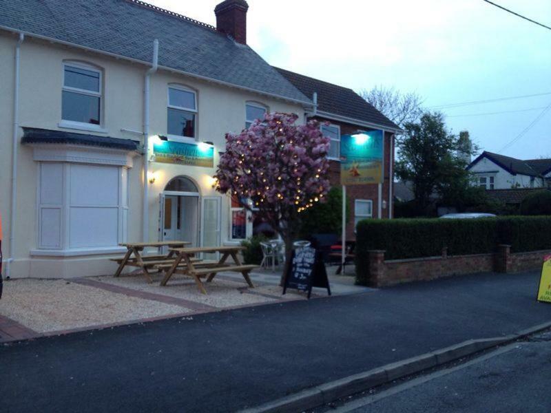 Seashells Beach Hotel Sutton-on-Sea Exteriör bild